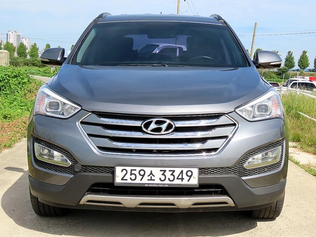 HYUNDAI Santa Fe 2015