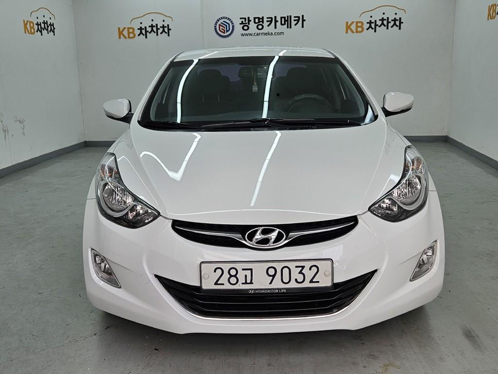 HYUNDAI Avante MD M16 GDI Premier