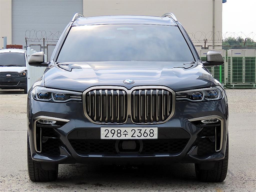 BMW X7 2020 — Zona Franca Iquique