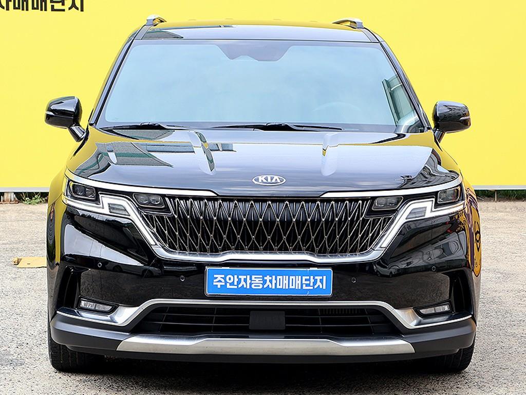 KIA Carnival 2021