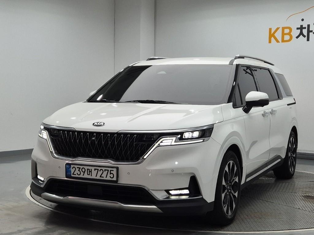 KIA Carnival 2021 — Zona Franca Iquique