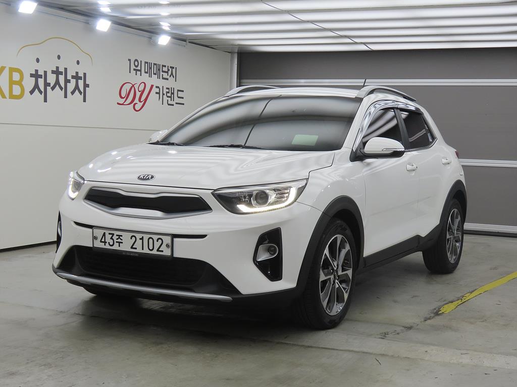 KIA Stonic 2018 — Zona Franca Iquique