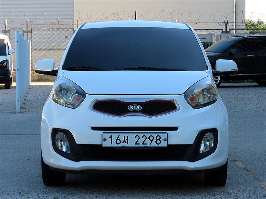 KIA Morning 2015 — Zona Franca Iquique