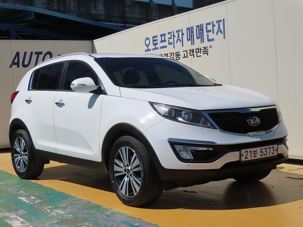 KIA Sportage 2015 — Zona Franca Iquique