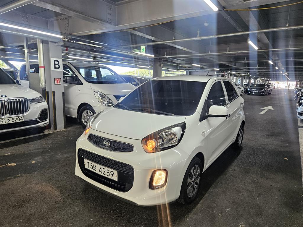 KIA Morning 2016 — Zona Franca Iquique