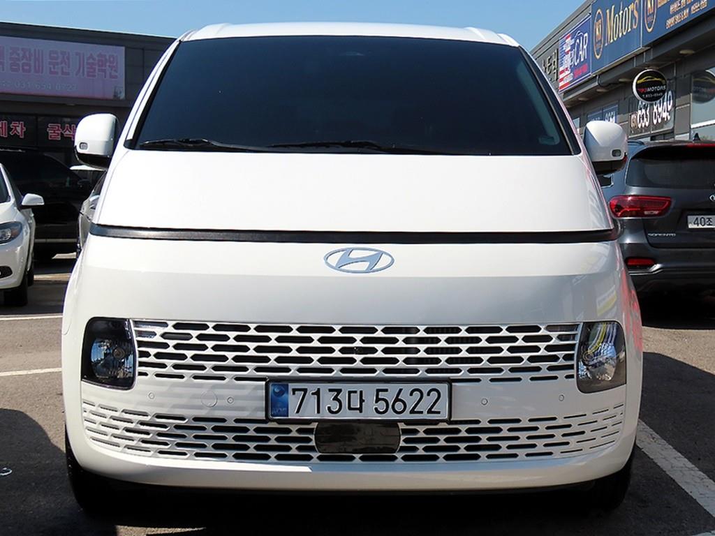 HYUNDAI Staria Hybrid HEV 1.6 Tourer 11