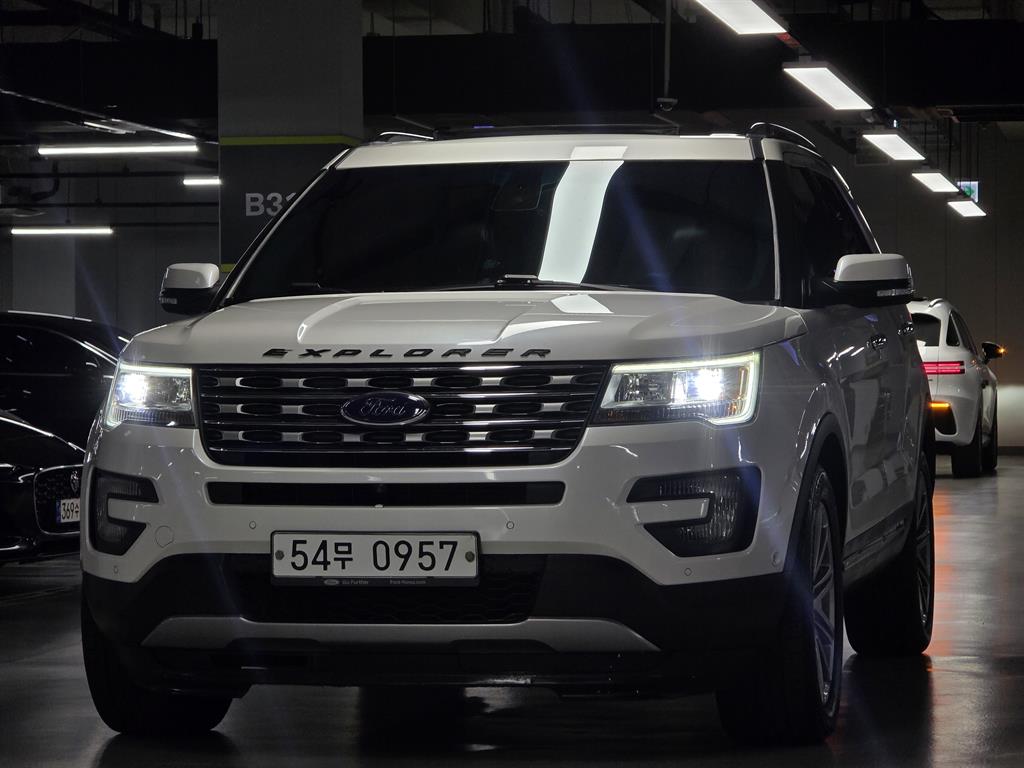 Ford Explorer 2016 — Zona Franca Iquique