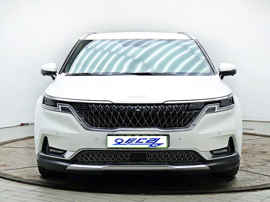 KIA Carnival 2021