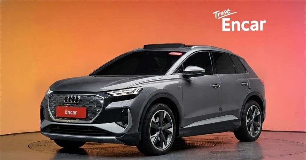 Audi Q4