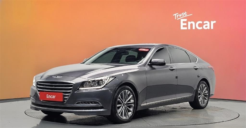HYUNDAI Genesis