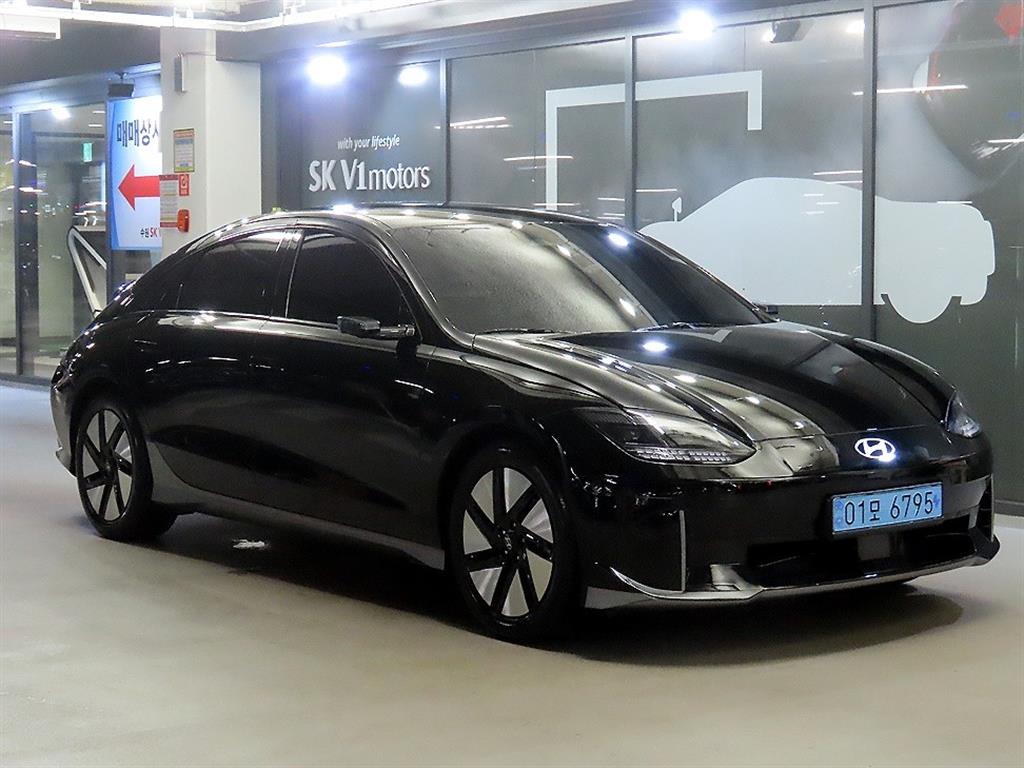 HYUNDAI Ioniq 6