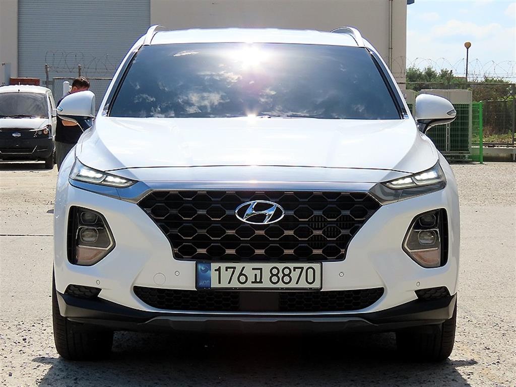 HYUNDAI Santa Fe 2019 — Zona Franca Iquique