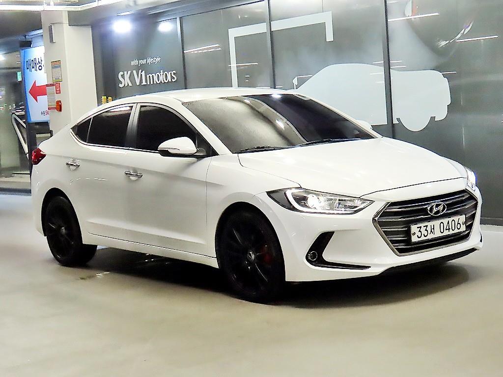 HYUNDAI Avante