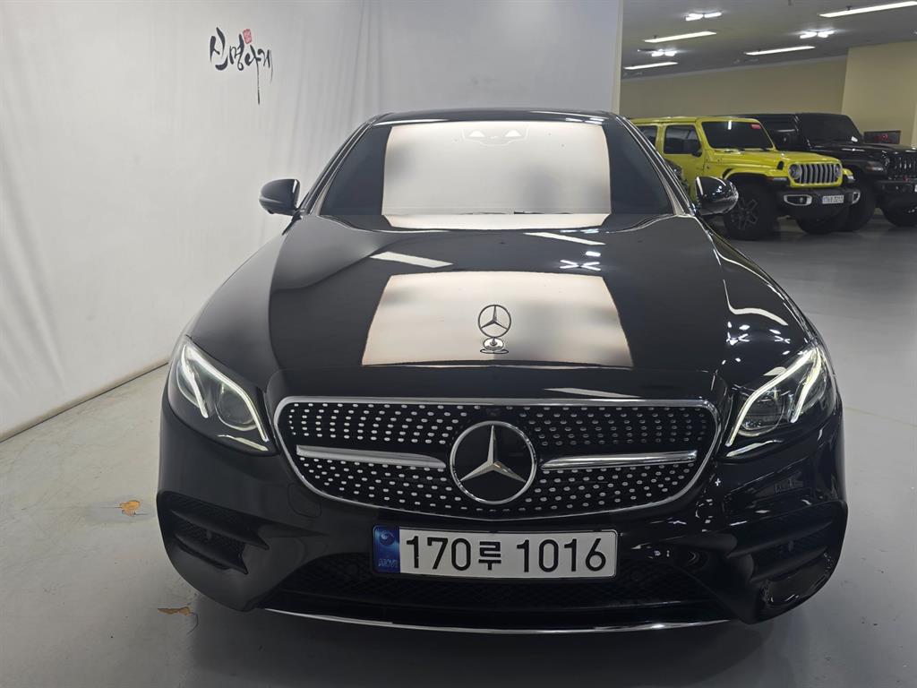 Mercedes Benz E class 2020 — Zona Franca Iquique