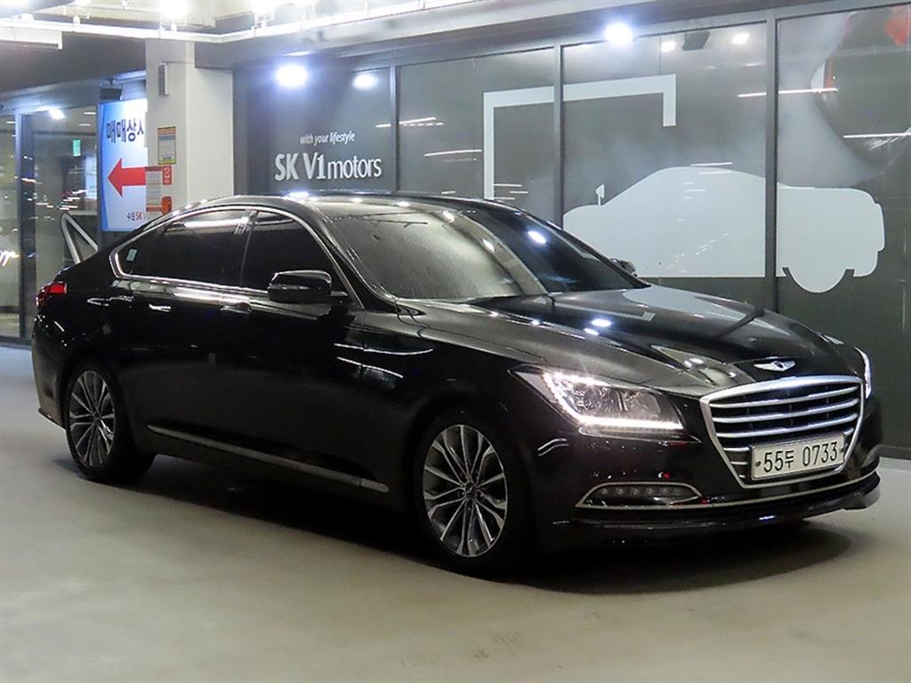 HYUNDAI Genesis