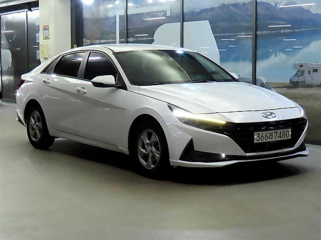 HYUNDAI Avante 2022 — Zona Franca Iquique