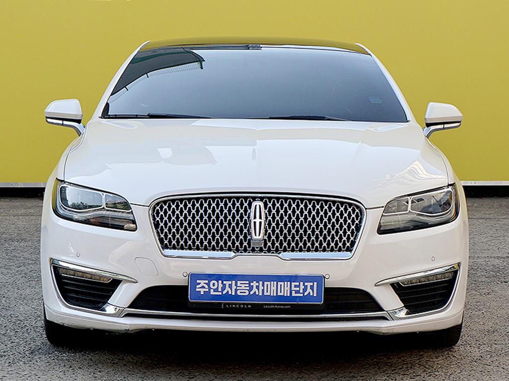 Lincoln MKZ