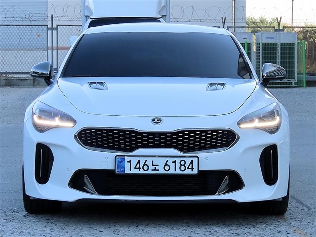 KIA Stinger