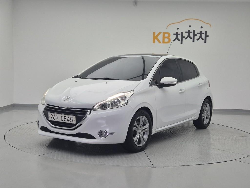 Peugeot 208