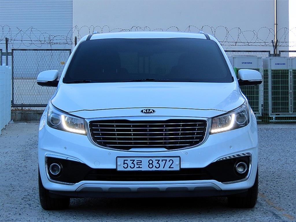 KIA Carnival 2018 — Zona Franca Iquique