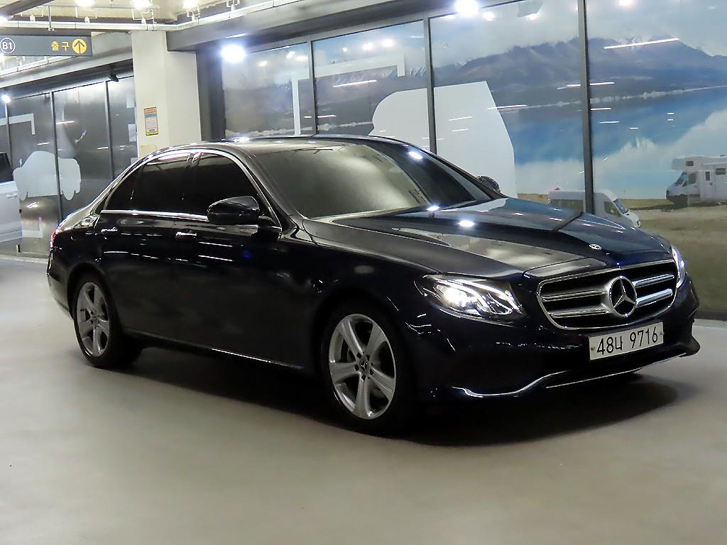 Mercedes Benz E class