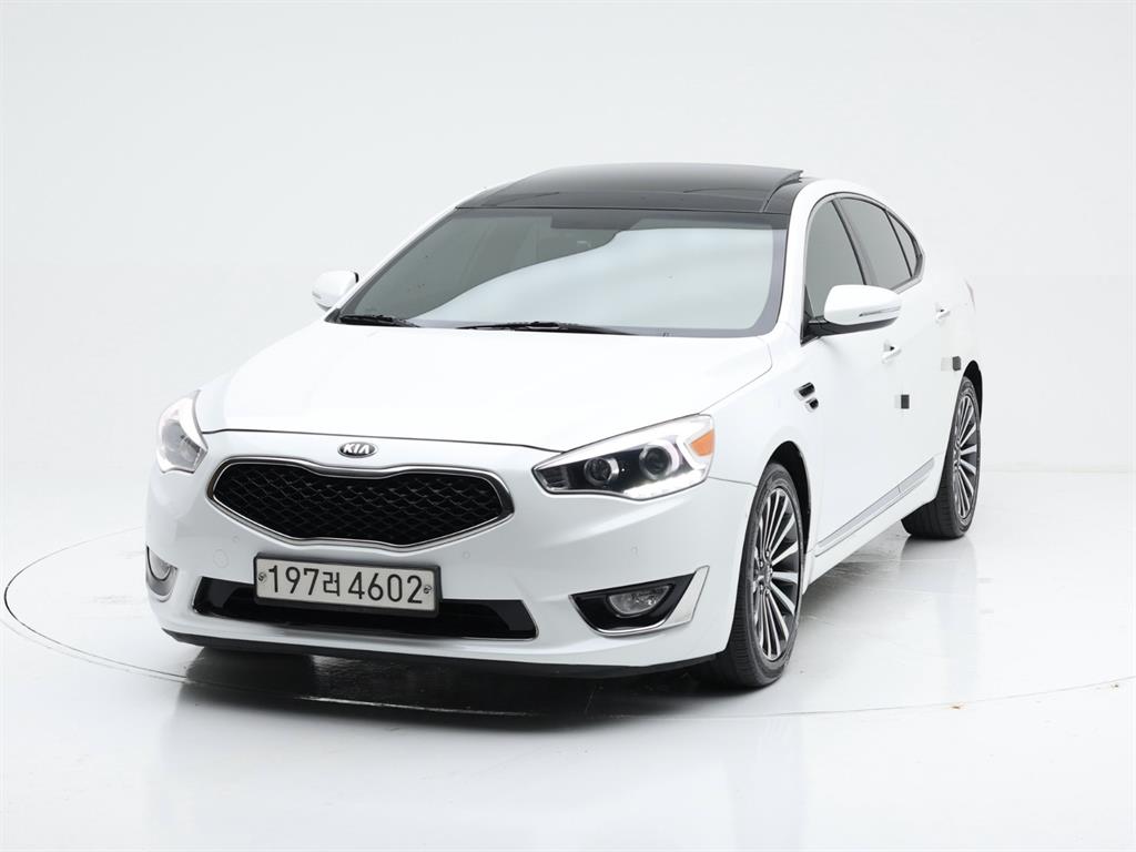 KIA K7 2013 — Zona Franca Iquique