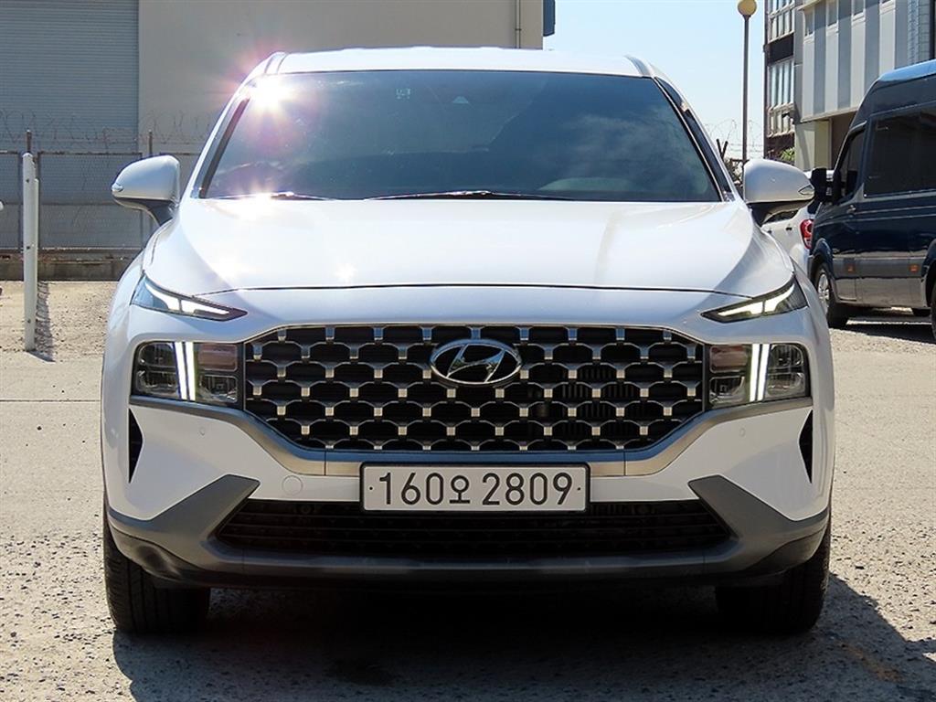 HYUNDAI Santa Fe 2022 — Zona Franca Iquique