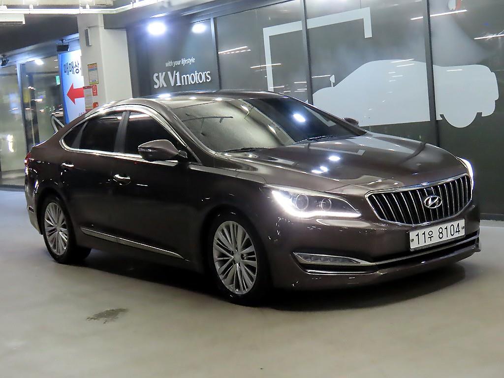 HYUNDAI Aslan