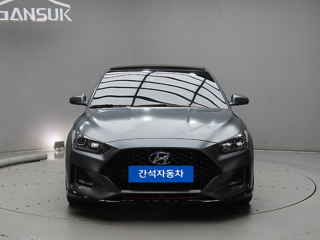 HYUNDAI Veloster