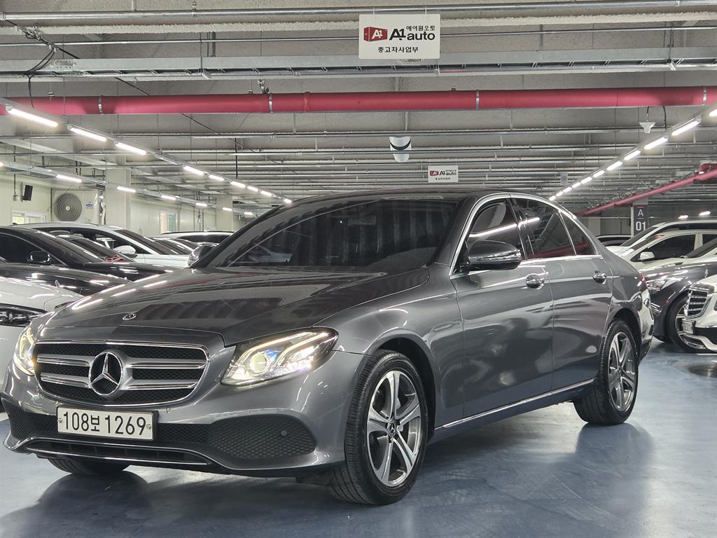 Mercedes Benz E class