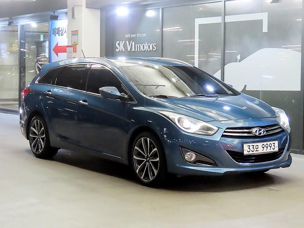 HYUNDAI i40