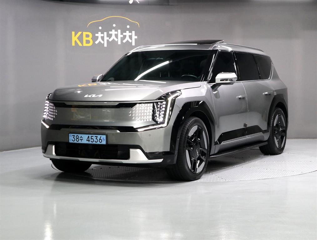 KIA EV9