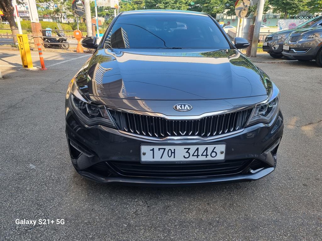KIA K5