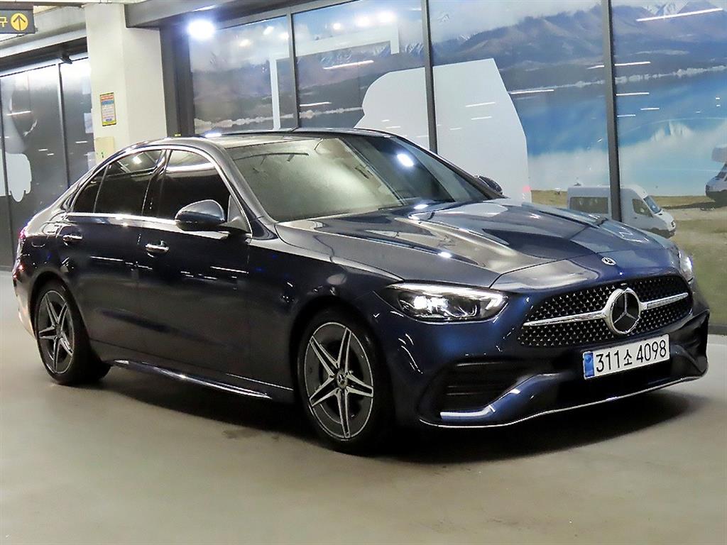 Mercedes Benz C Class 2024 — Zona Franca Iquique