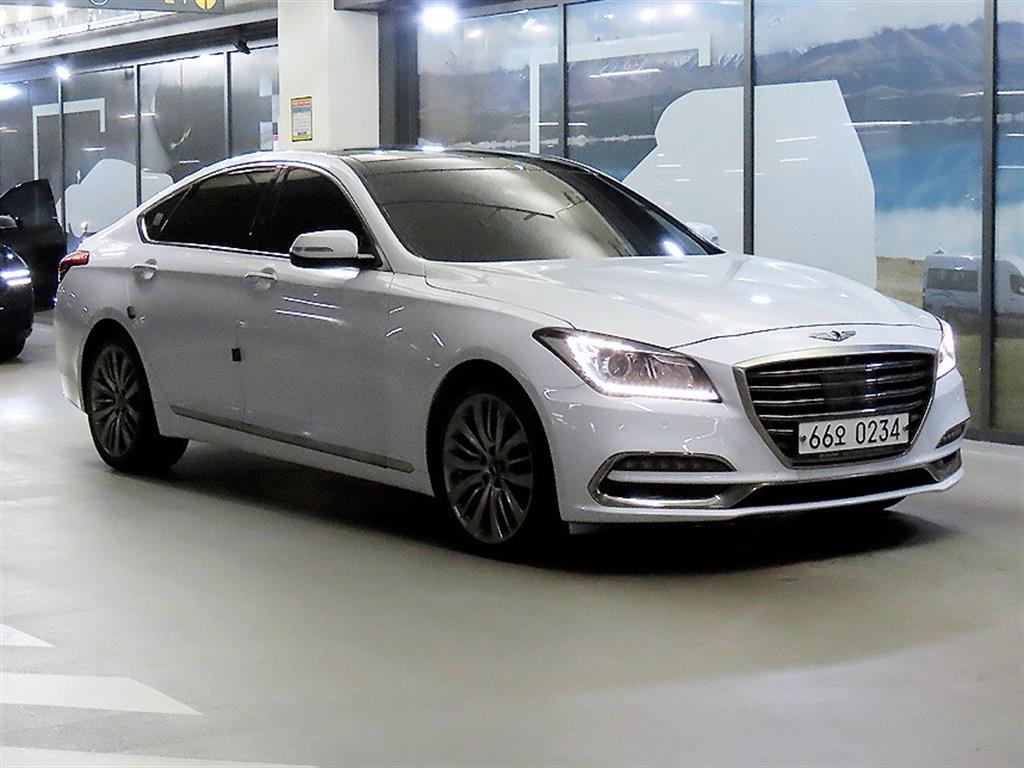 Genesis G80 2017 — Zona Franca Iquique