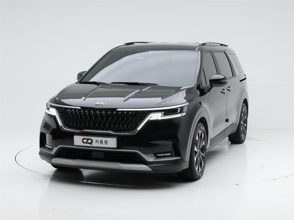 KIA Carnival 2021 — Zona Franca Iquique