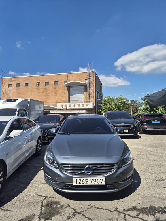 Volvo S60