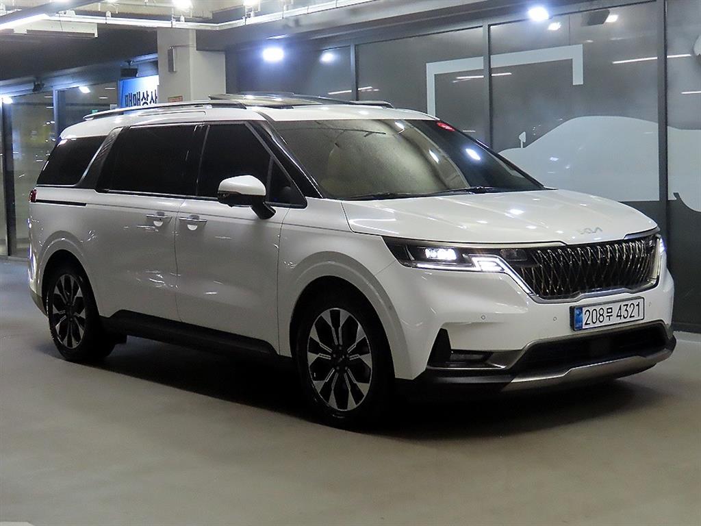 KIA Carnival 2023