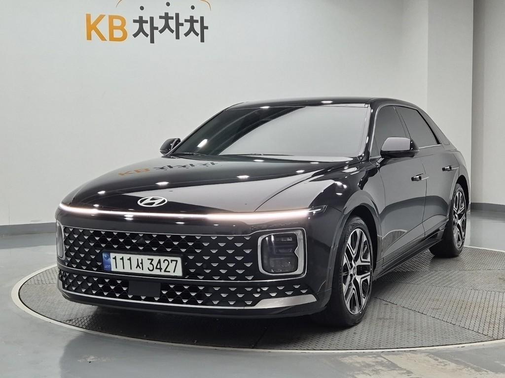 HYUNDAI Grandeur 2023 — Zona Franca Iquique