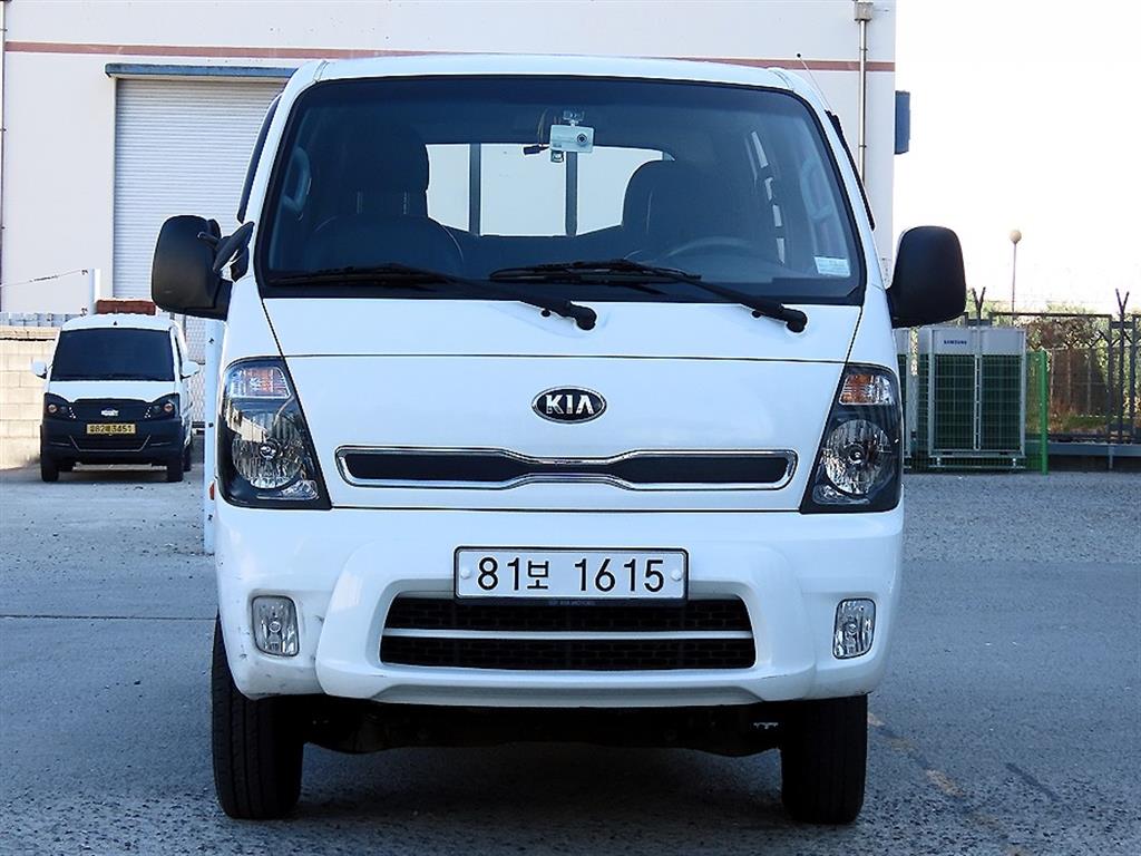 Small Truck Cargo (small) 2014 — Zona Franca Iquique