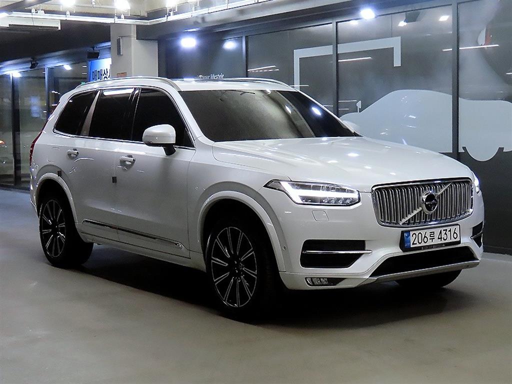 Volvo XC90 2018 — Zona Franca Iquique