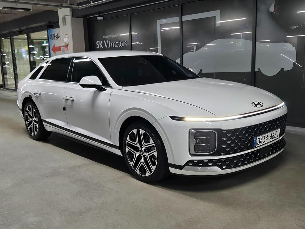 HYUNDAI Grandeur 2023 — Zona Franca Iquique