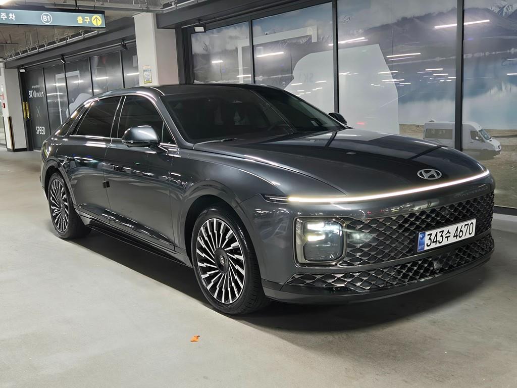 HYUNDAI Grandeur 2023 — Zona Franca Iquique