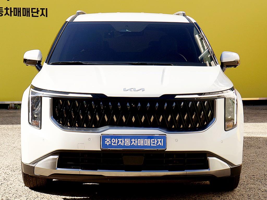 KIA Carnival 2026 — Zona Franca Iquique