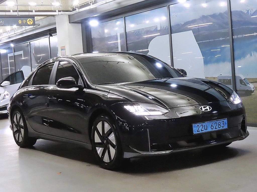 HYUNDAI Ioniq 6 standard Corporate Excl