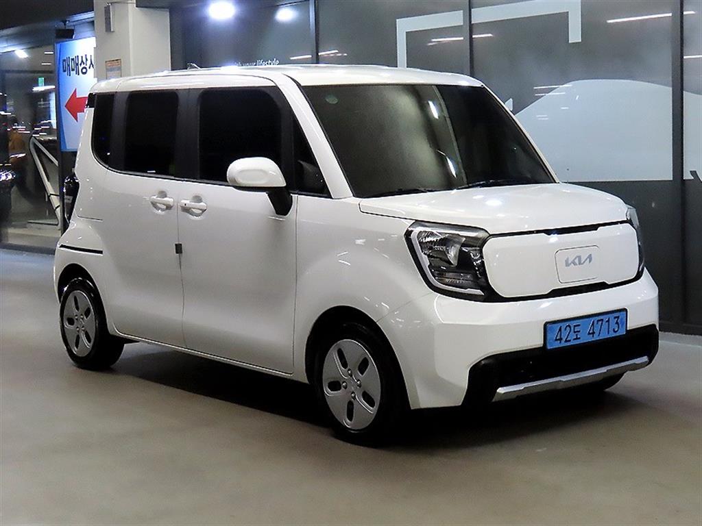 KIA Ray 2024 — Zona Franca Iquique