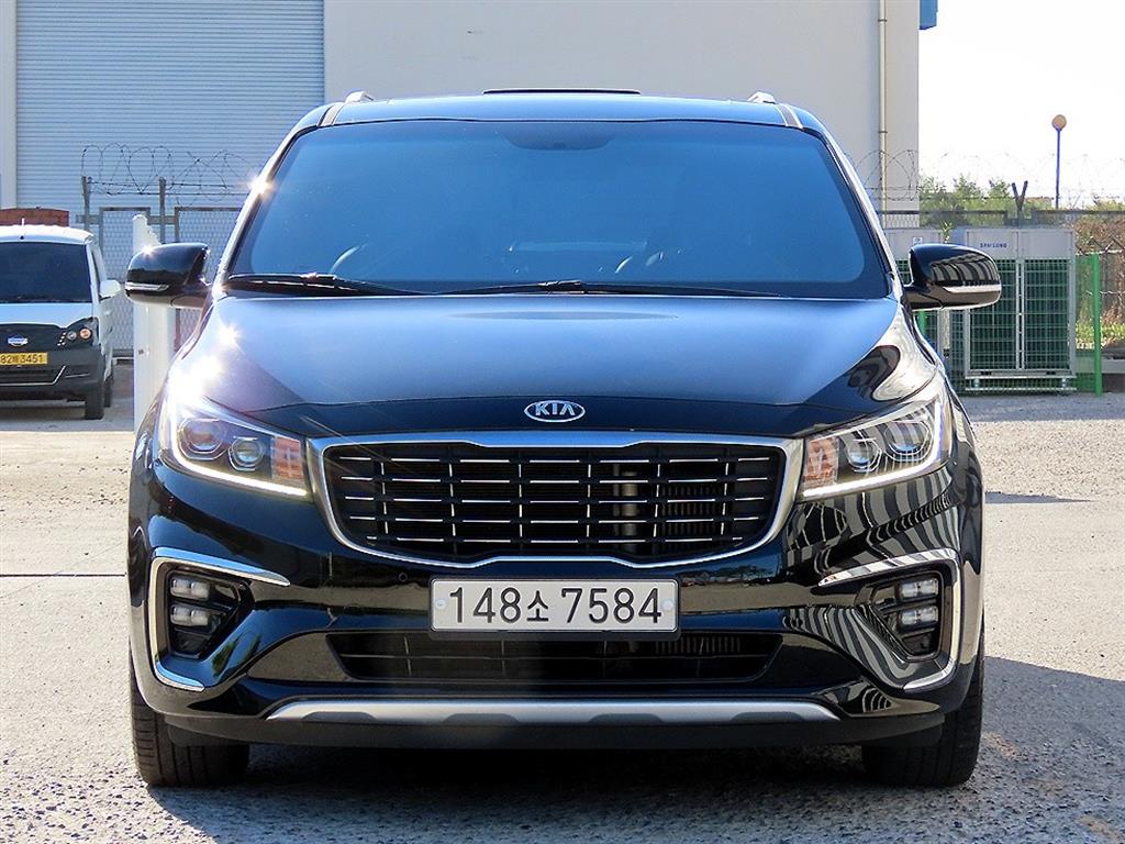 KIA Carnival 2019 — Zona Franca Iquique