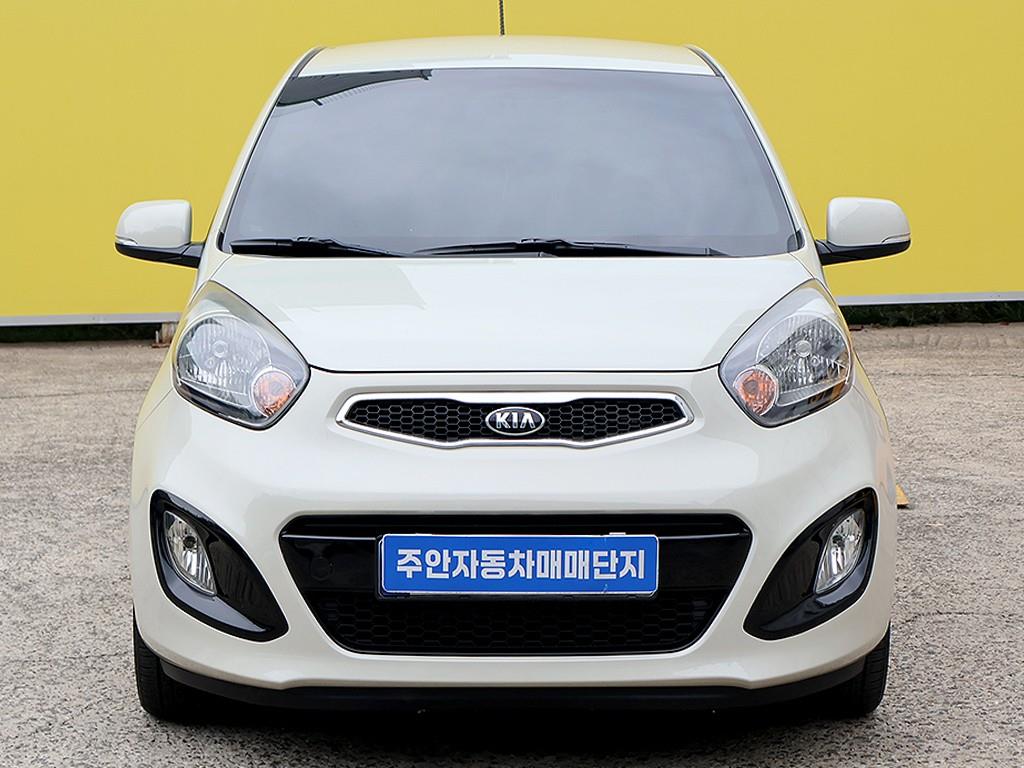 KIA Morning 2015 — Zona Franca Iquique