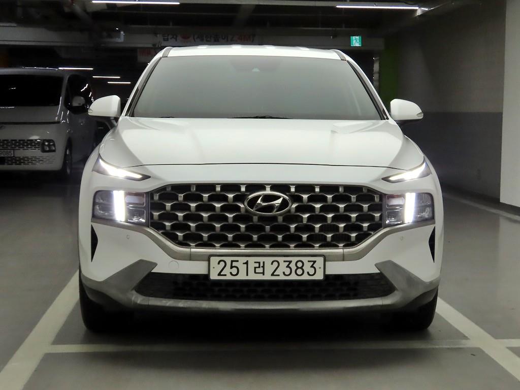 HYUNDAI Santa Fe 2023 — Zona Franca Iquique