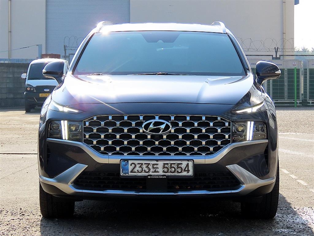 HYUNDAI Santa Fe 2021 — Zona Franca Iquique